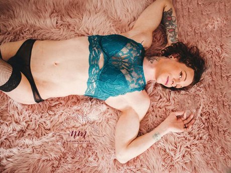 RosieDoll freie nackte fotos