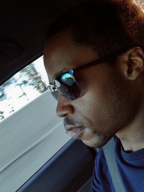 Dmon3y schauspielerin porno galerien