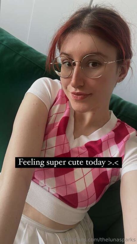 Luna Sparks New Subs FREE rating erwachsene kunst bilder