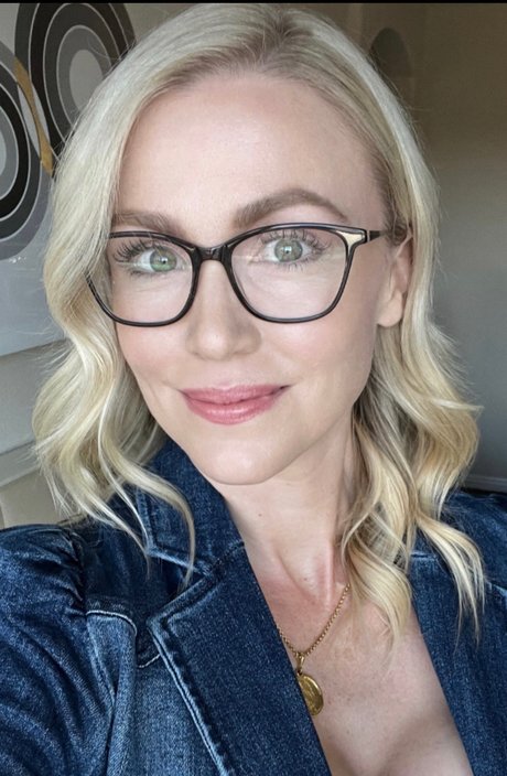 _Katy Kat_ erotische perfekte archiv