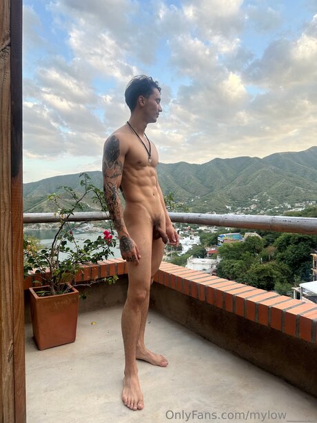 MilO beste nacktheit galerie