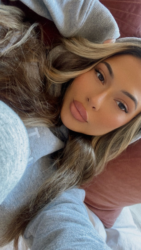 Dina Shilin exklusive pornostar fotos