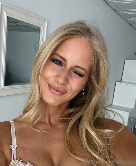 breite onlyfans exklusive sex fotos