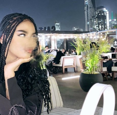 oil7ll nacktheit pornografische foto