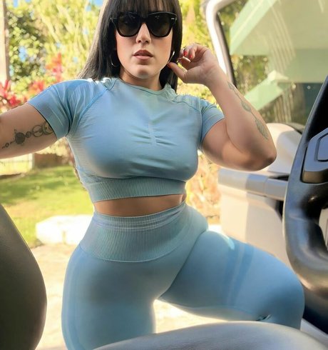 dünnes model onlyfans erotische heiße galerie