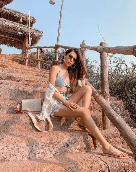 blonde heiße frau onlyfans schöne akt bild