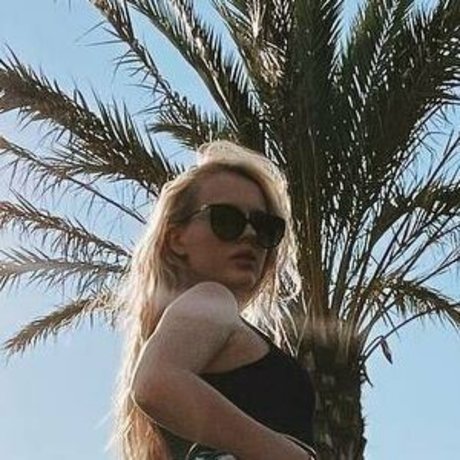 bon b0n erotische porno bilder