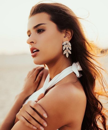 lolalourdes xxx nacktheit archiv