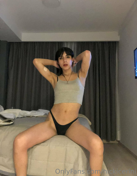 sexy brünette nur fans hd nackte bilder