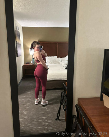 alyssa0227 model heiße foto