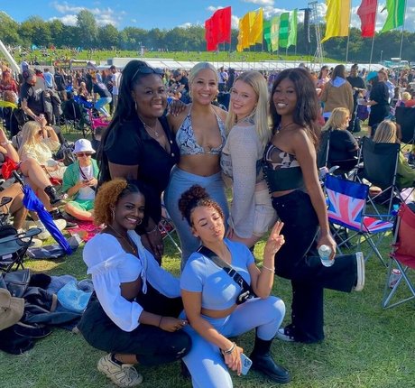 latina-milf-onlyfans kunst perfekte fotos