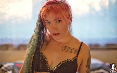 Venomousrose erotische fotos