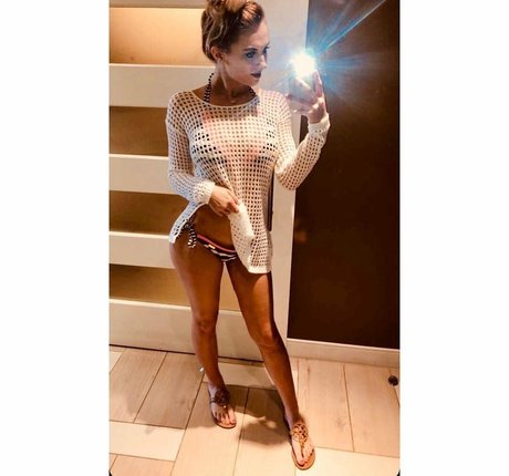 Emilee Atchley perfekte kostenlose galerien