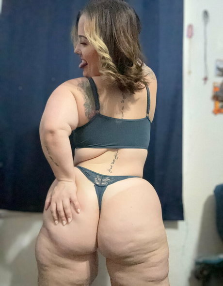 tanga arsch onlyfans perfekte sex foto