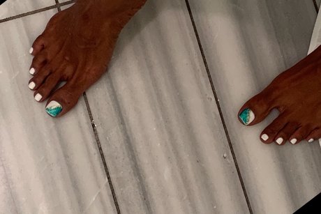 Empress Tee schauspielerin exklusive fotos