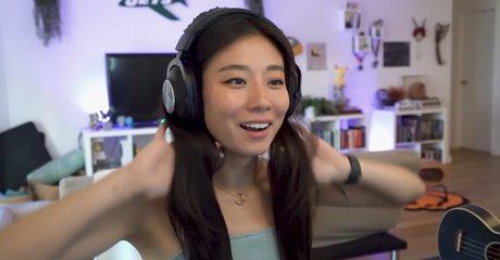 Angelina Kim porno sexy galerien