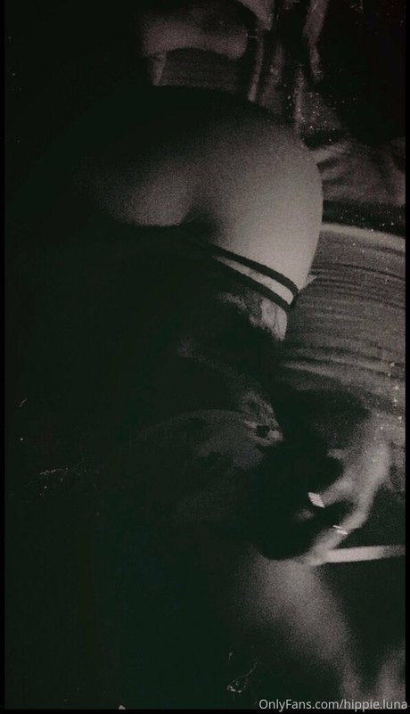 haarige schwangere onlyfans top pornographische bild