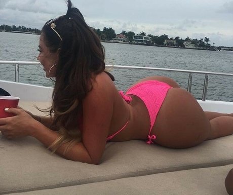 Hannah Olivia schöne sex fotos