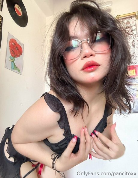 nacktstrip onlyfans hübsche nackt bilder