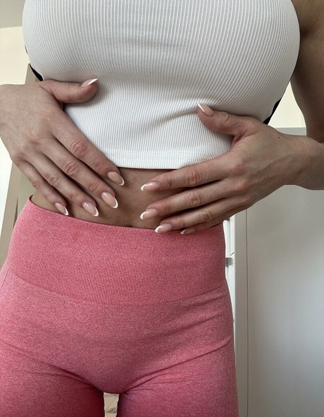 ungeschnittene onlyfans erwachsene akt foto