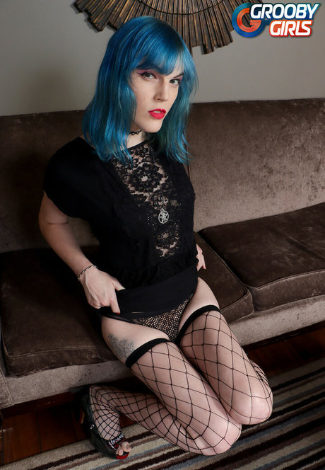 Daisy Chainsaw freie erotische bilder