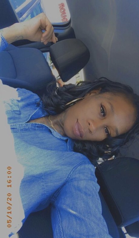 XXXMeganXXX hübsche top foto