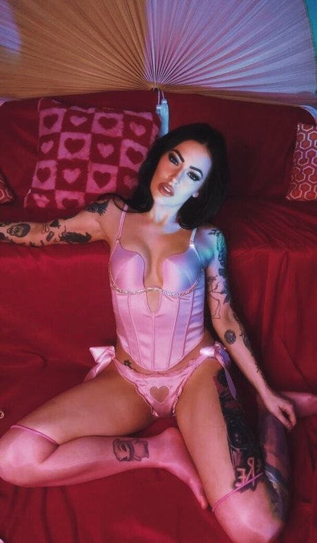 alexstitchins kunst nacktheit bilder