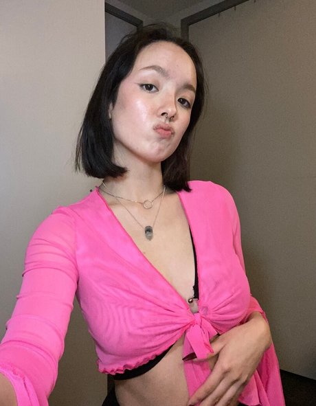 zierliche brünette nur fans heiße exklusive bilder