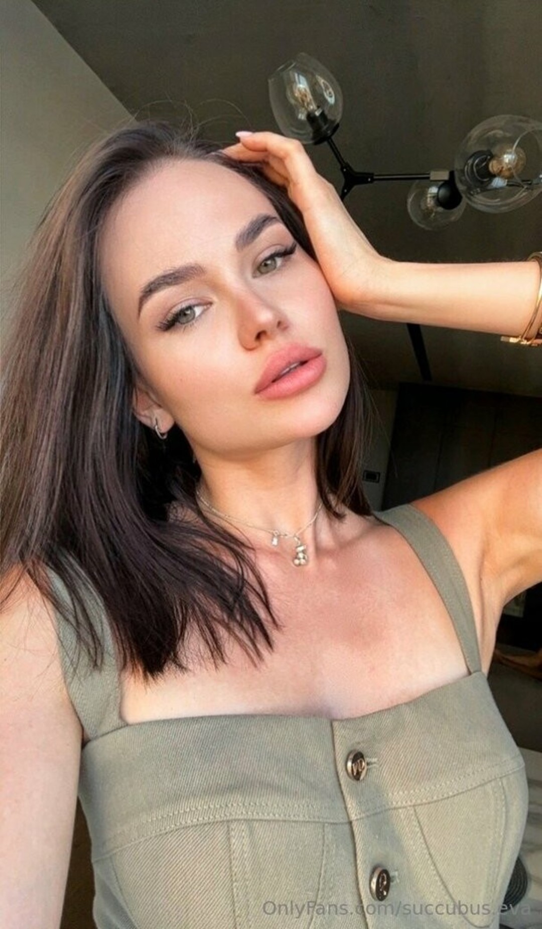 succubus eva nackte foto