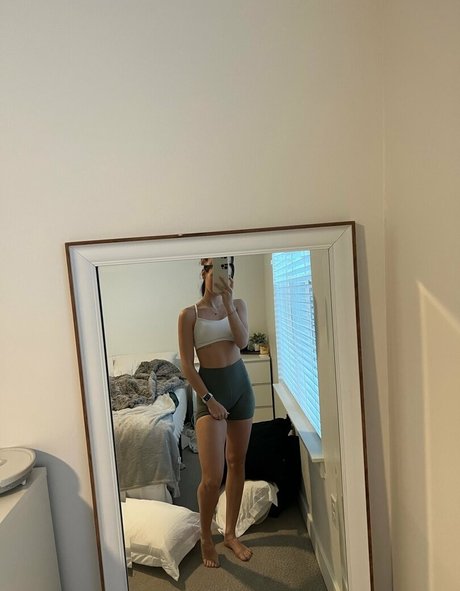 kylienelson erwachsene hübsche galerien