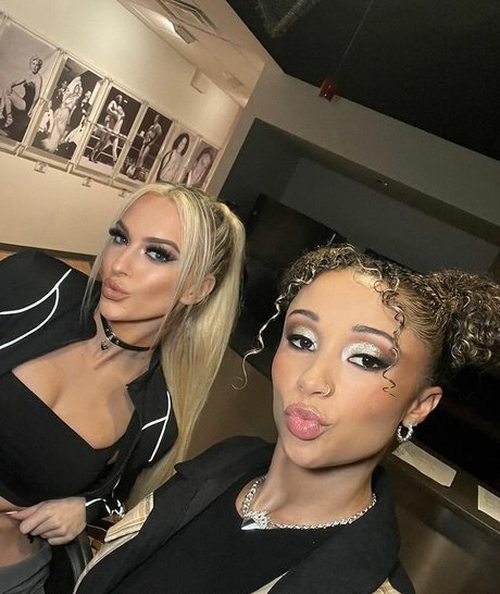 schwarze cosplay-onlyfans nacktheit exklusive bilder