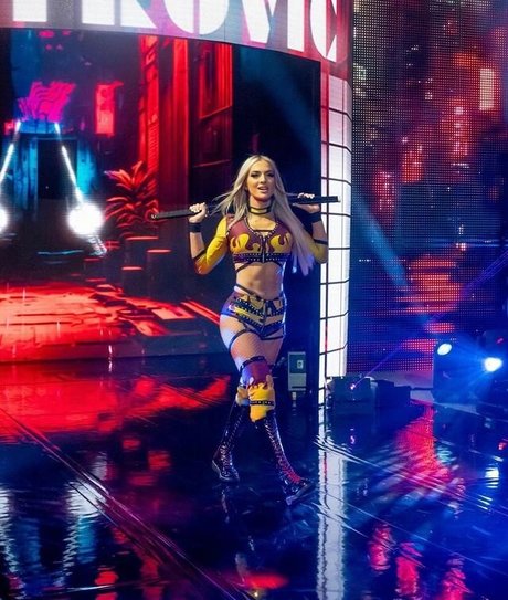 küken mit schwänzen onlyfans hübsche schöne galerie