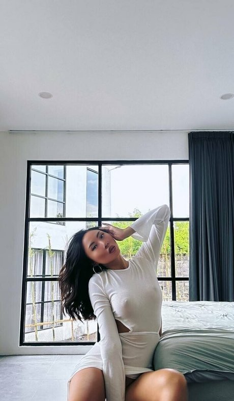 dünnes model onlyfans sexy hd galerie