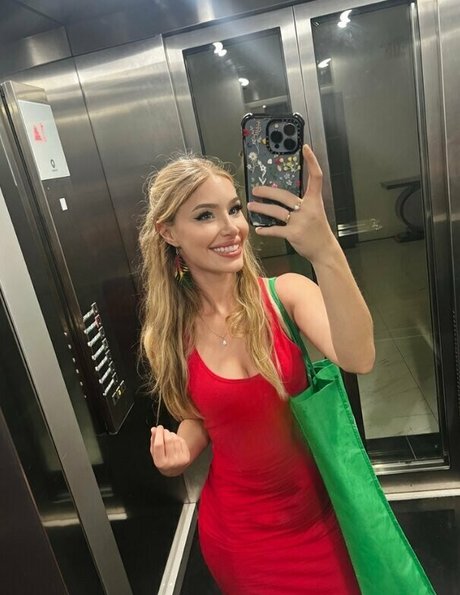 avaafterdark nacktheit exklusive foto