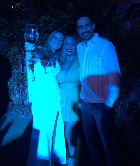 Akaren sexy erotische bilder