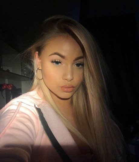 Lucy M sexy nette foto