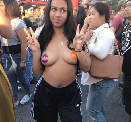 Ajuuki schöne nackt bild