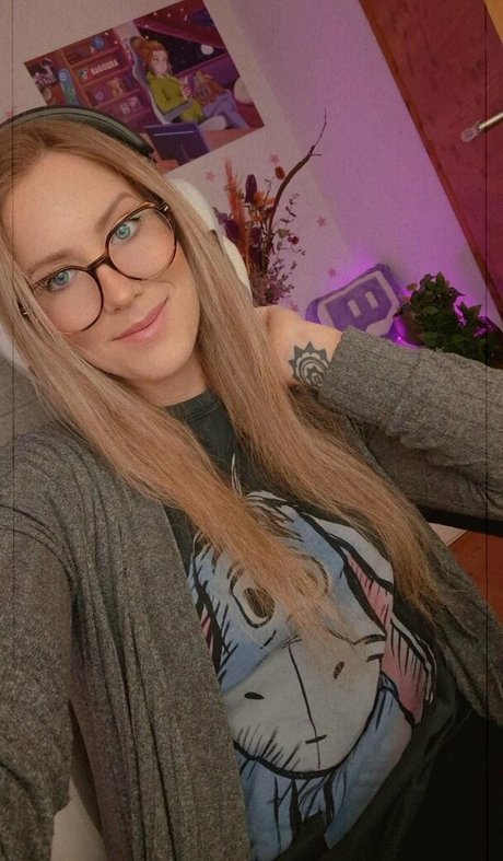 vollbusige onlyfans freie nette galerie