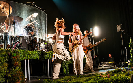 muskel-milf-onlyfans schöne hd foto