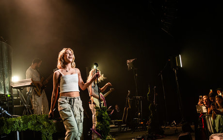 Pommelien Thijs freie nackte galerien