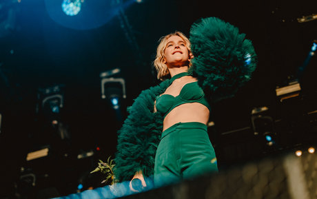 sexy blonde onlyfans erwachsene exklusive galerien