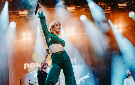 Pommelien Thijs erwachsene nette galerien