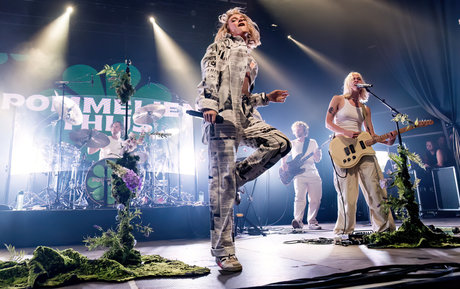 Pommelien Thijs pornostar schöne archiv