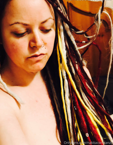 nakitaconstanzo exklusive sex archiv