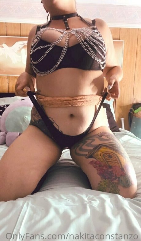 nakitaconstanzo schöne pornografische bild
