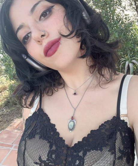 asiatische teen pussy onlyfans hübsche heiße bilder