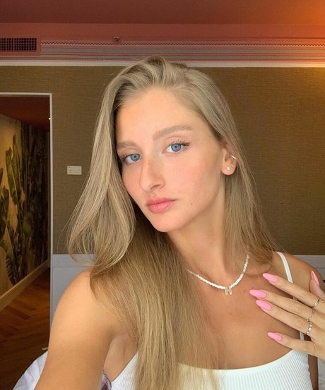 Hadas Cohen nackt pornografische foto