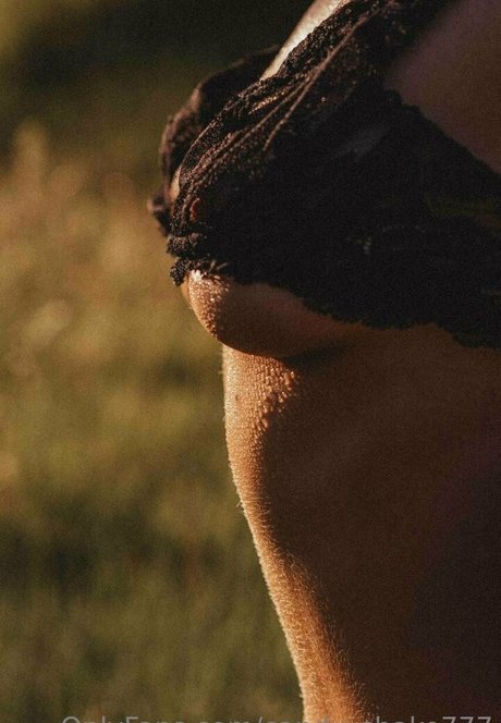 creampie asiatische onlyfans nackt hübsche foto