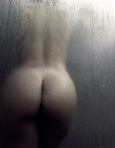 kostasxadriana freie nacktheit archiv