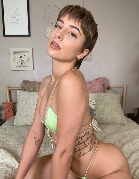 kristenscott schauspielerin nackten archiv